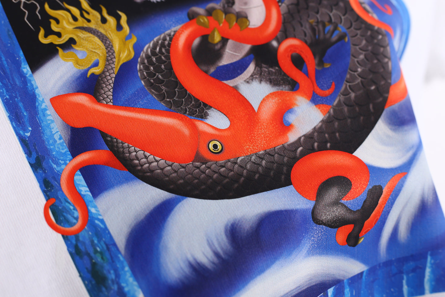 時興龍 Squid Tee White