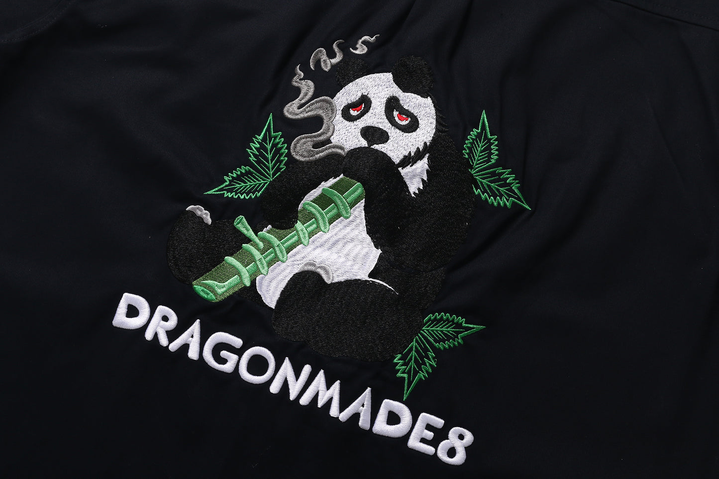 白舟花熊Panda Shirt