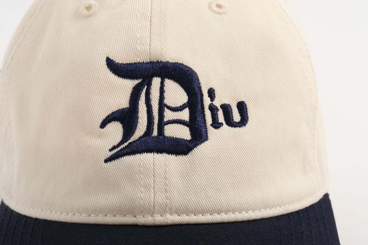 Diu Cap ver.2 Beige and Navy