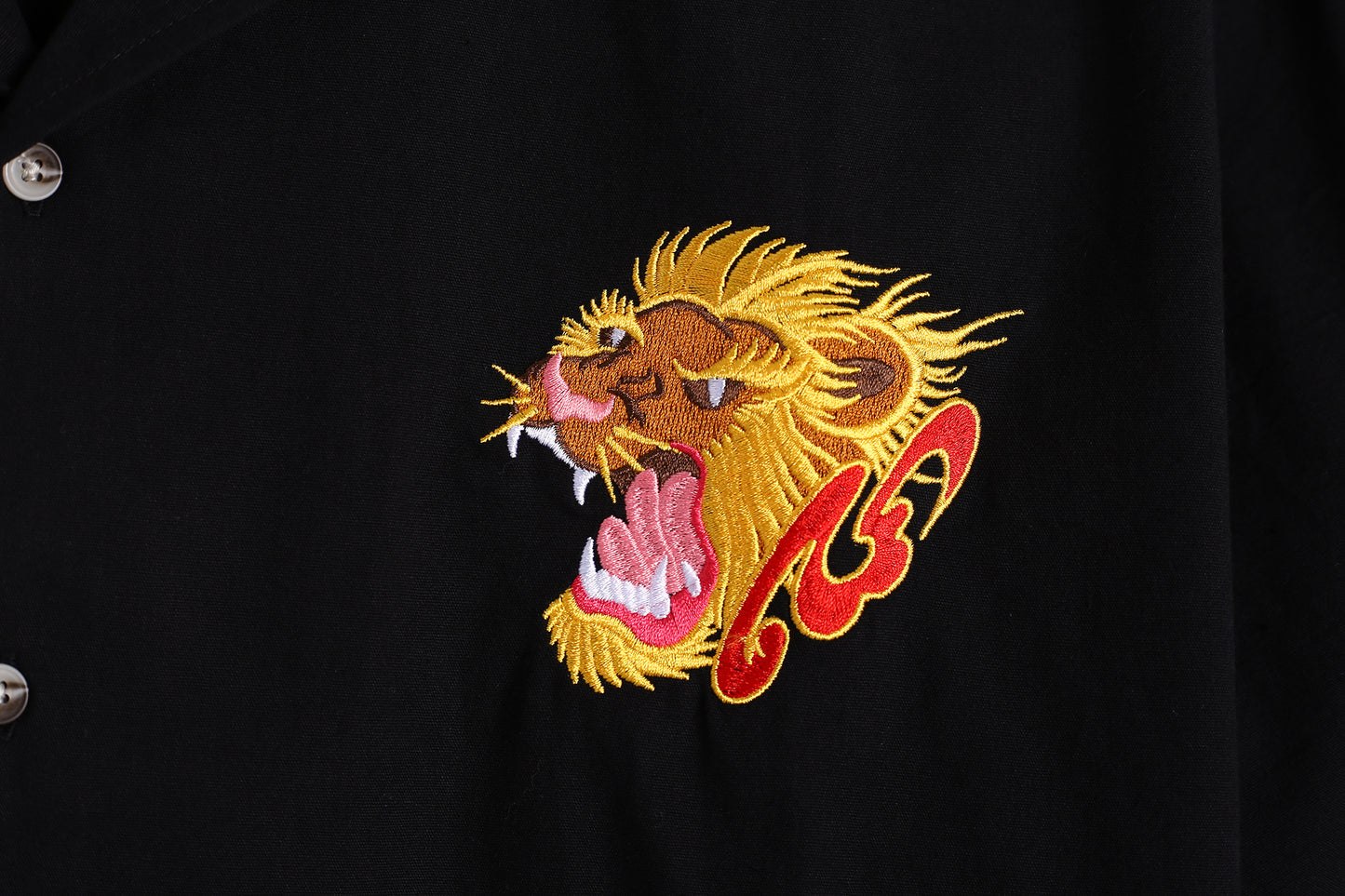 獅子山龍發精神Lion Rock Spirit Embroidery Shirt 鴉黑